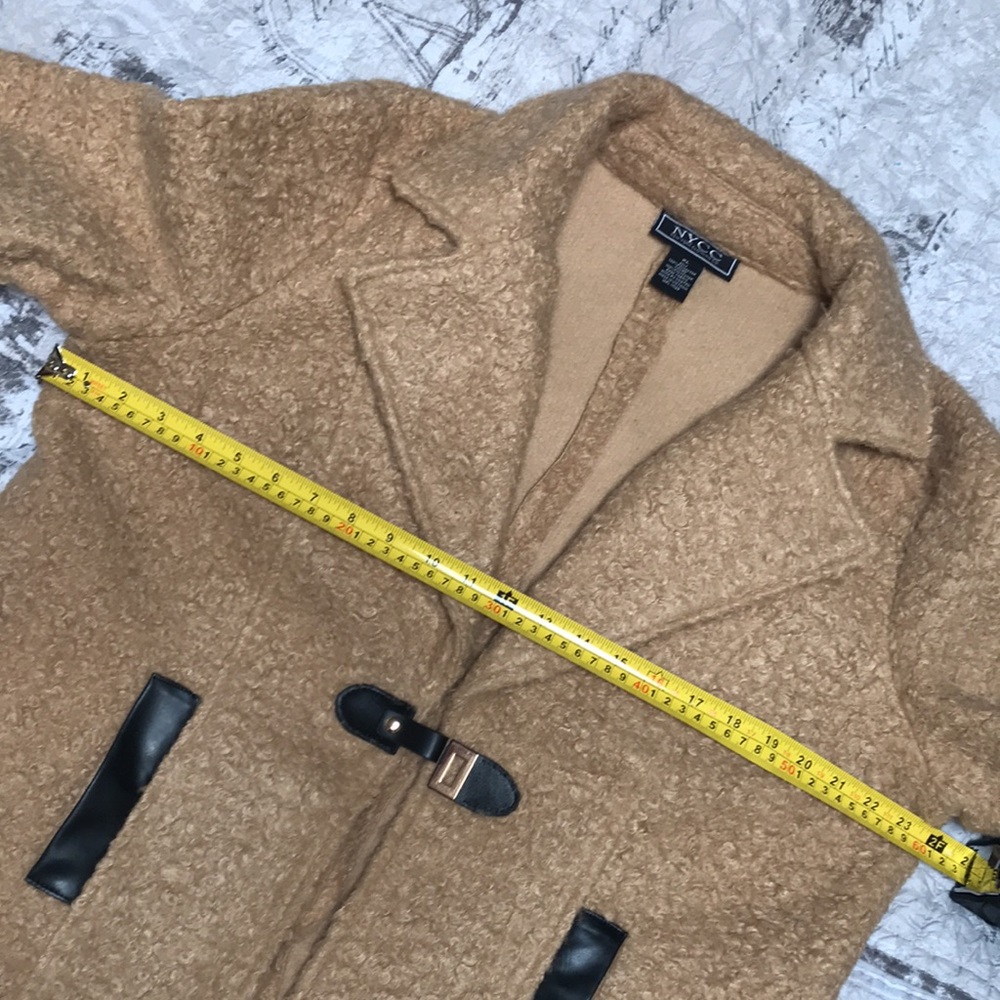 Boucle Coat - image 8